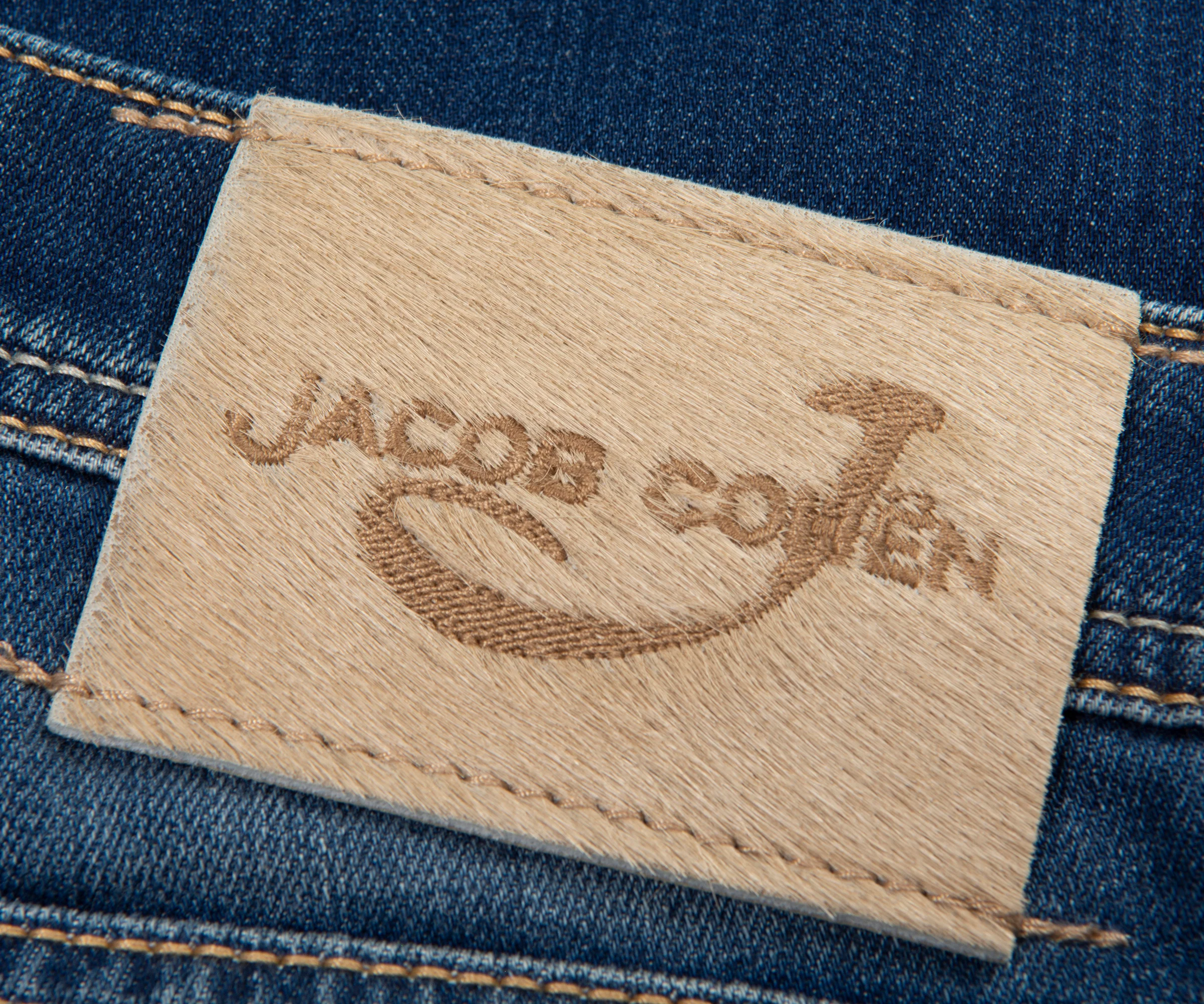 Jacob Cohën J622 Quality Comfort Fit Jeans Washed Blue - Image 4