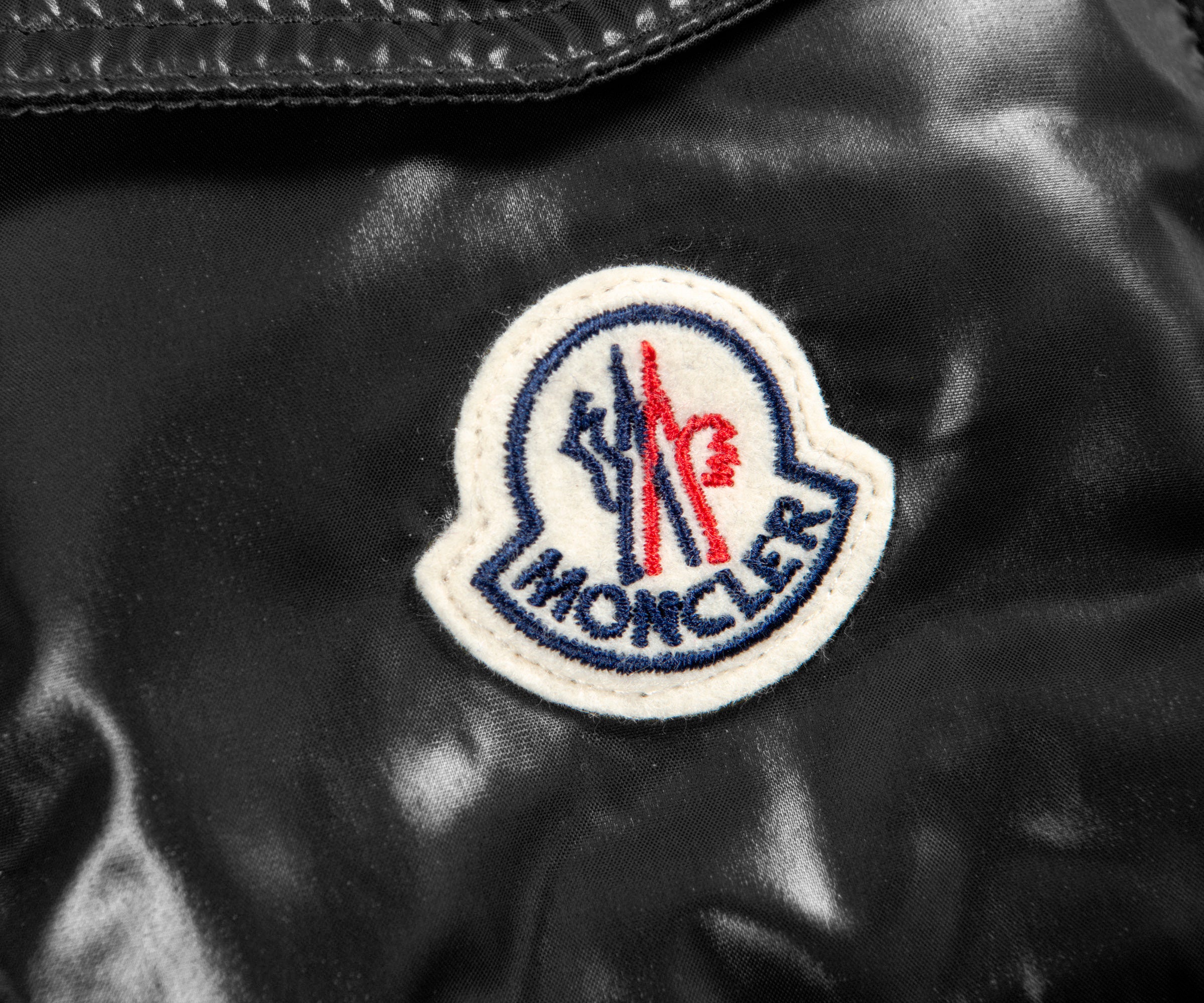 Moncler Maya Short Down Jacket Black - Image 4