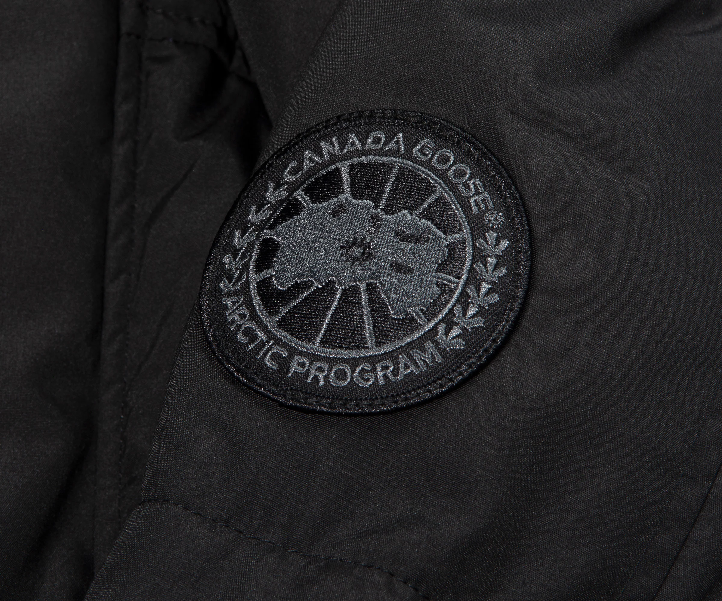 Canada Goose MacMillan Black Label Parka Black - Image 5