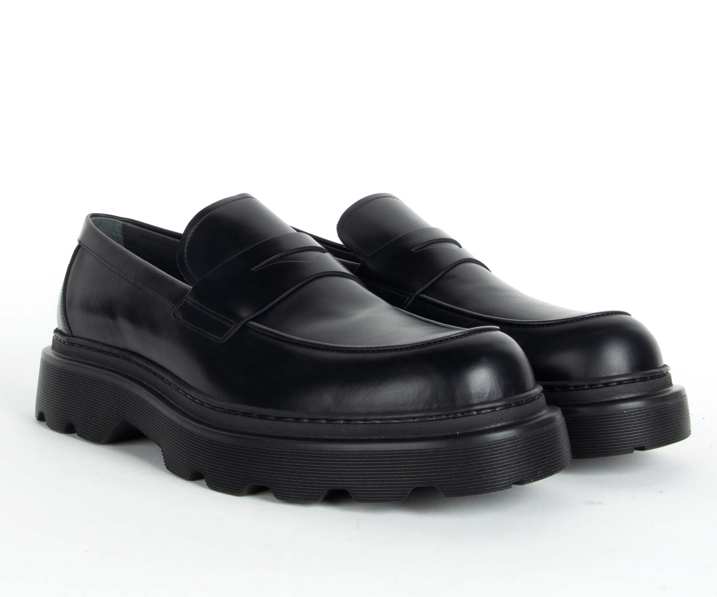 Tods Mocassino Classic Chunky Loafer Black - Image 5