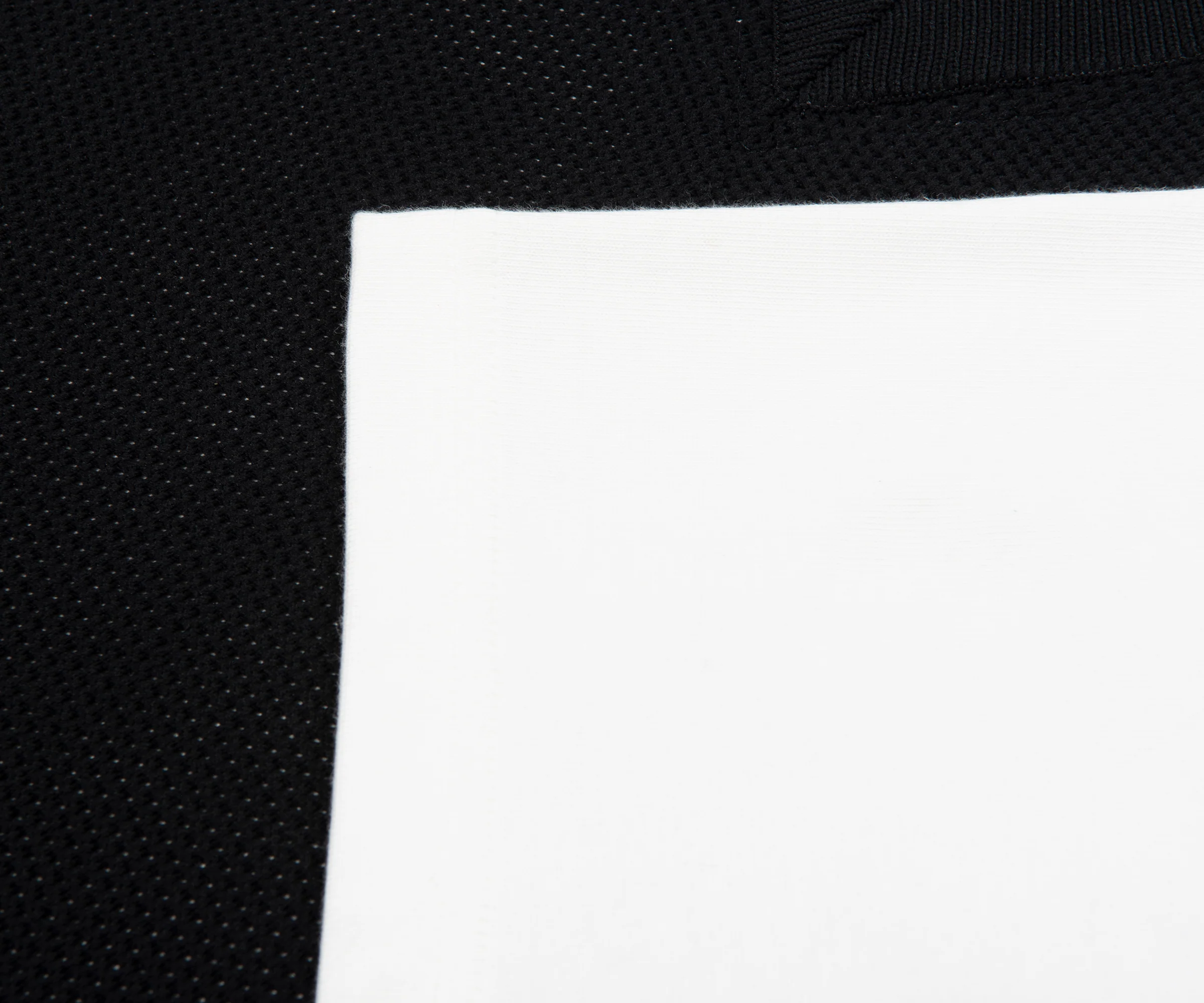 Comme Des Garcons V-Neck Vest T-Shirt Black/White - Image 4