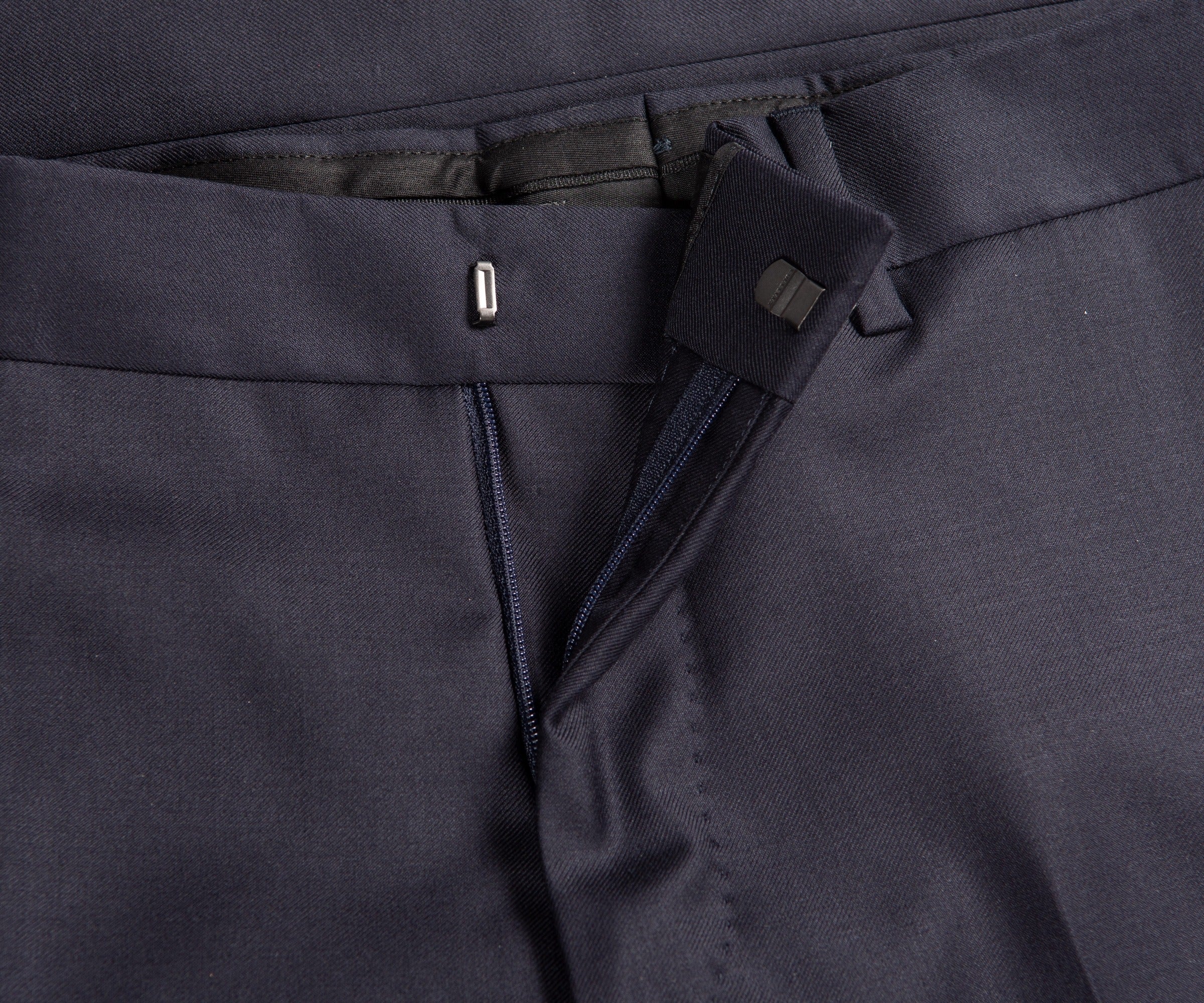 Burberry Navy Classic Wool Suit - Image 4