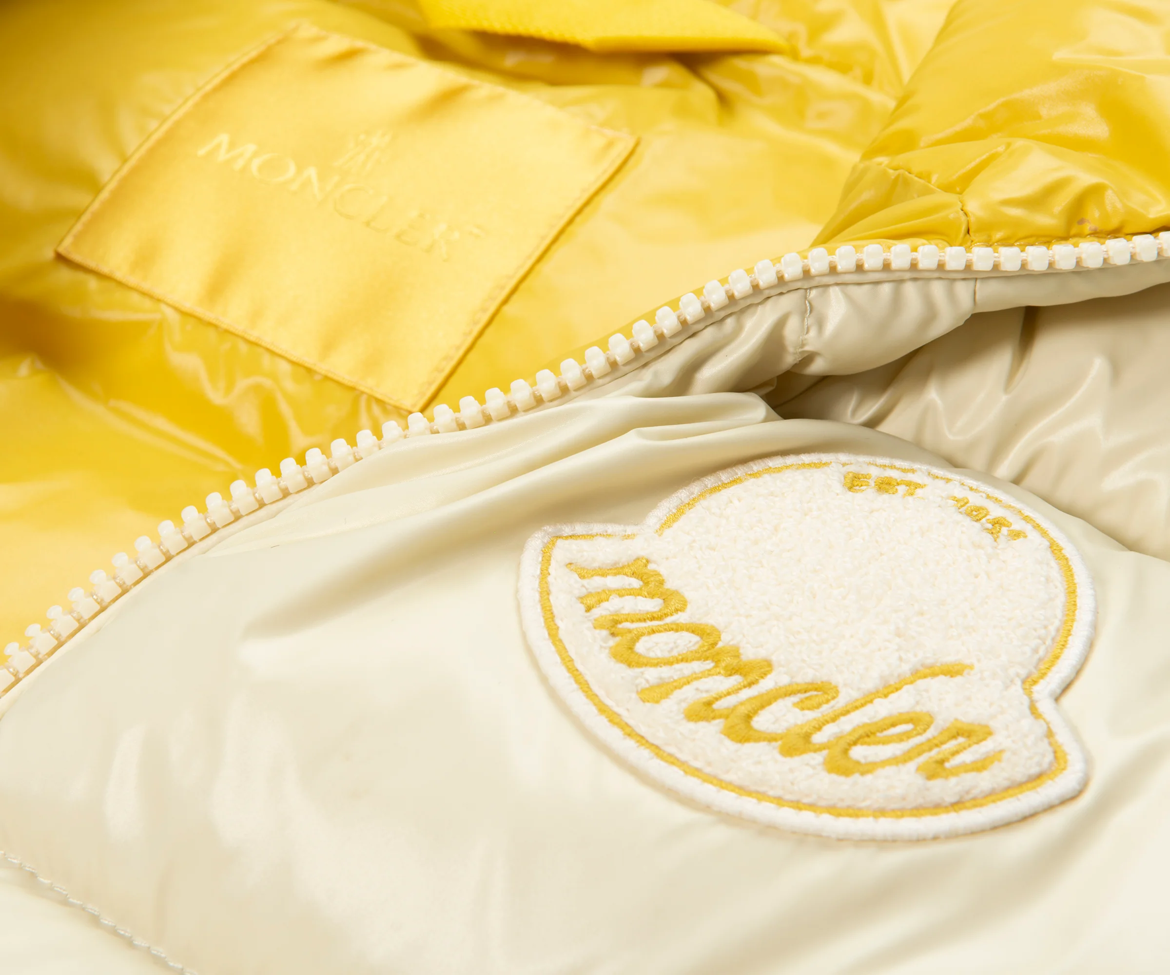 Moncler Lipsi Butter Yellow Felt Logo Gilet - Image 3