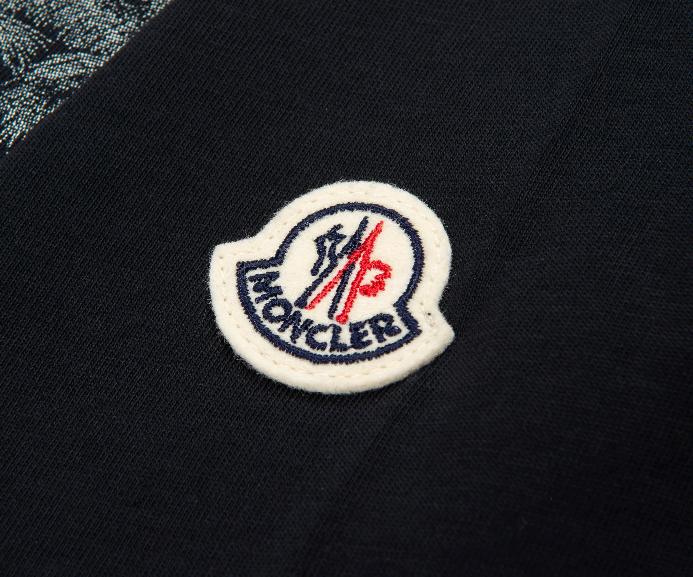 Moncler Black/White Paradise Archive Print SS T-Shirt - Image 4