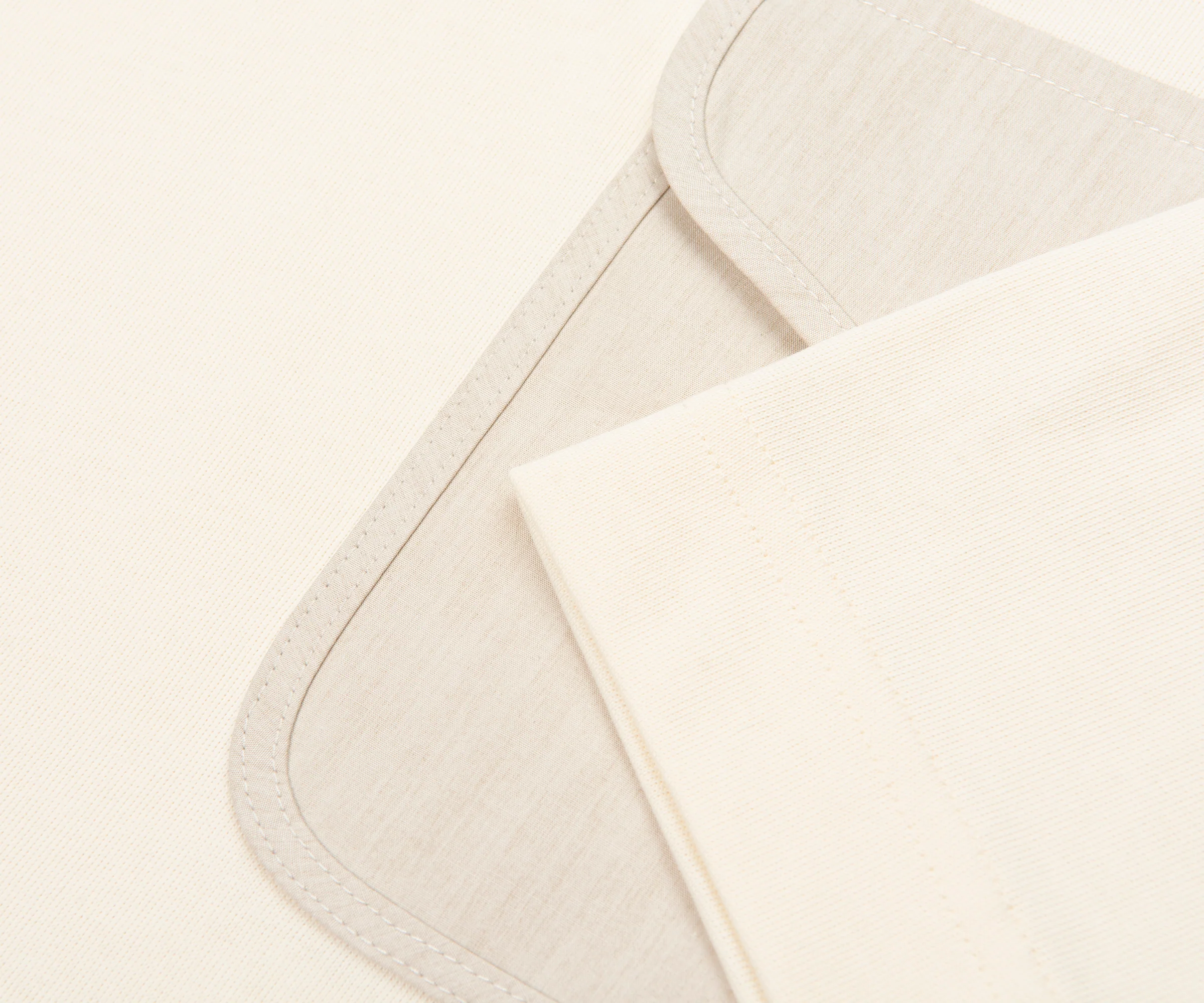 Moncler Cream Linen Pocket T-Shirt - Image 5
