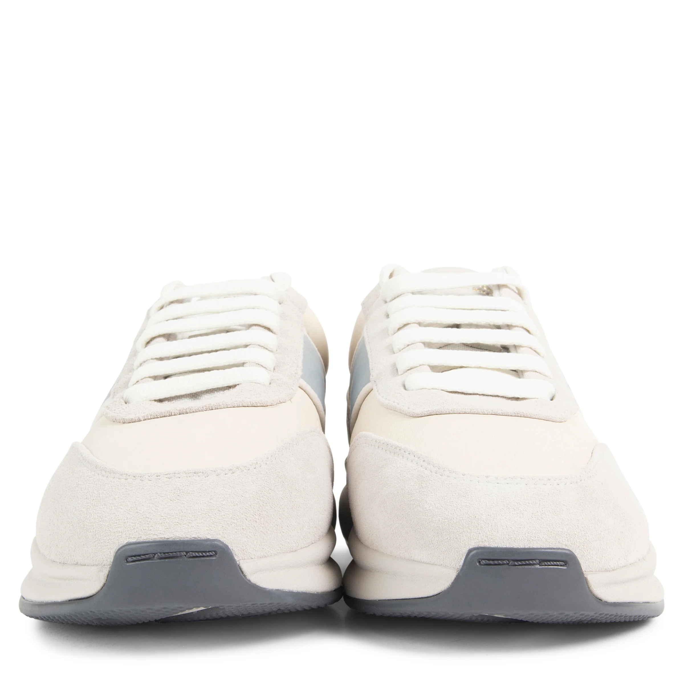 Axel Arigato Off White/Grey Genesis Neo Runner - Image 3