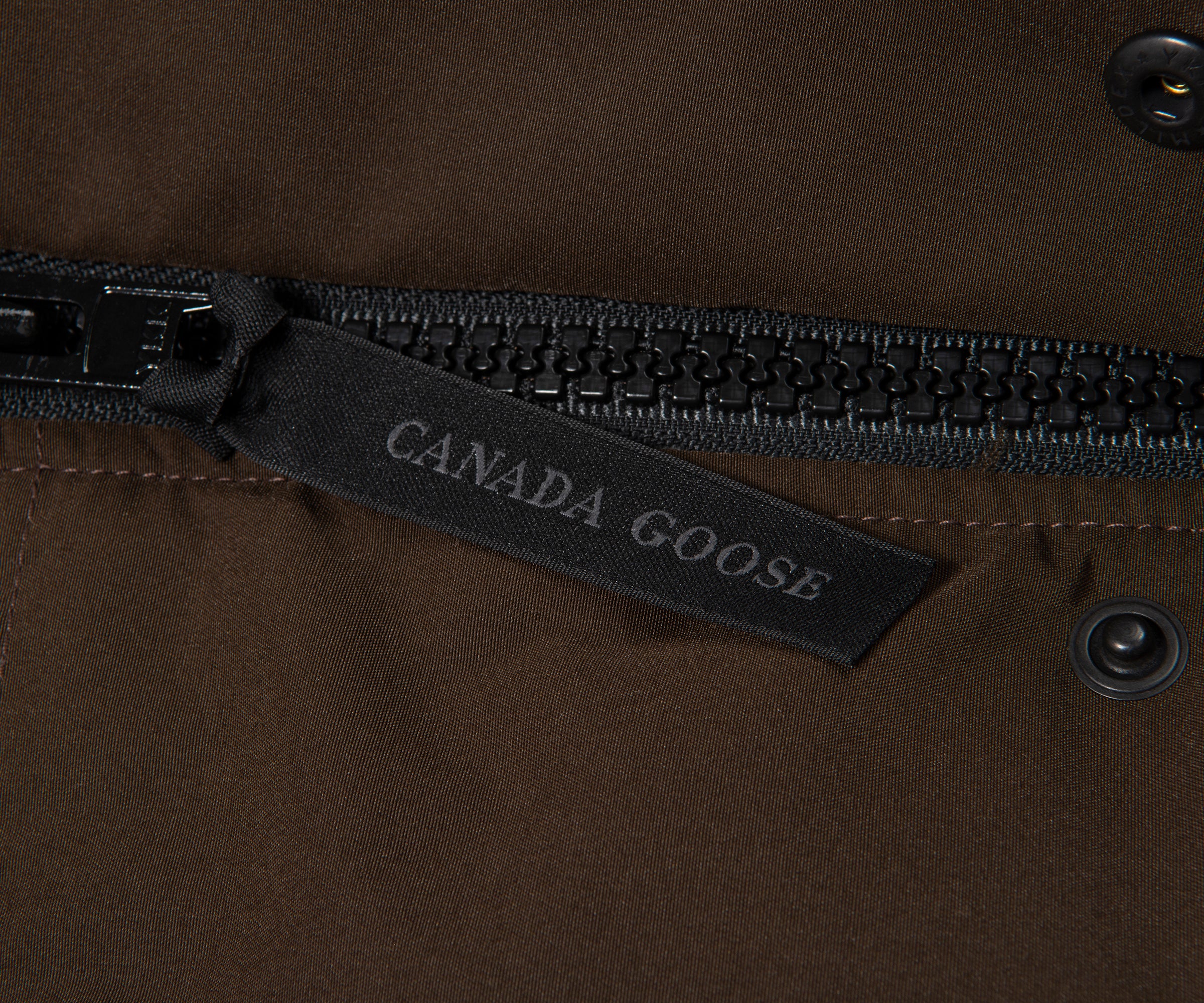 Canada Goose Chocolate Garson Black Badge Gilet - Image 5