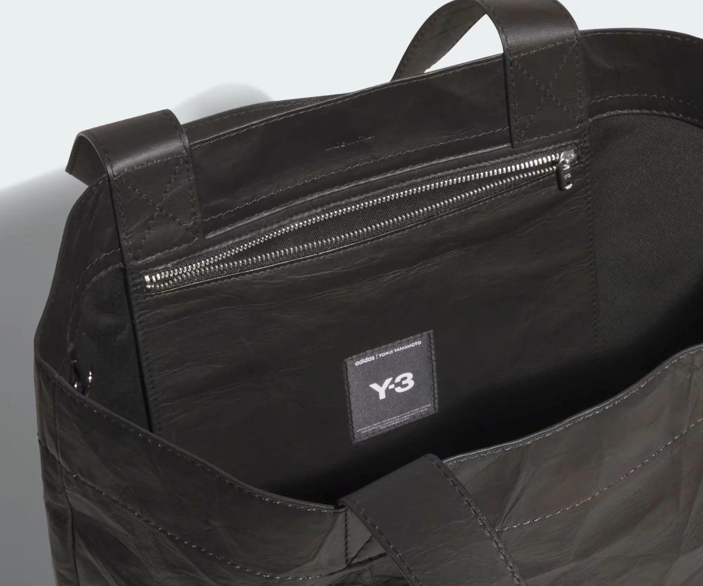 Y-3 Black Tote Crinkle Leather Bag - Image 3